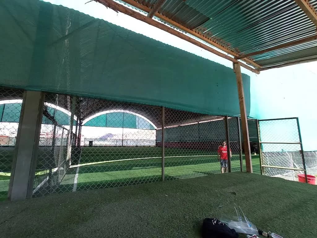 Cancha Sintética del Cuartel de Huancaro - Foto 3